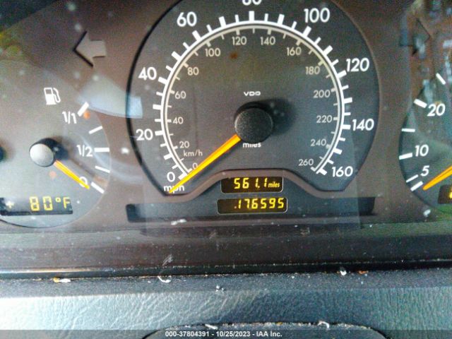 1999 MERCEDES-BENZ C-CLASS WDBHA24G8XA738120 Photo 6