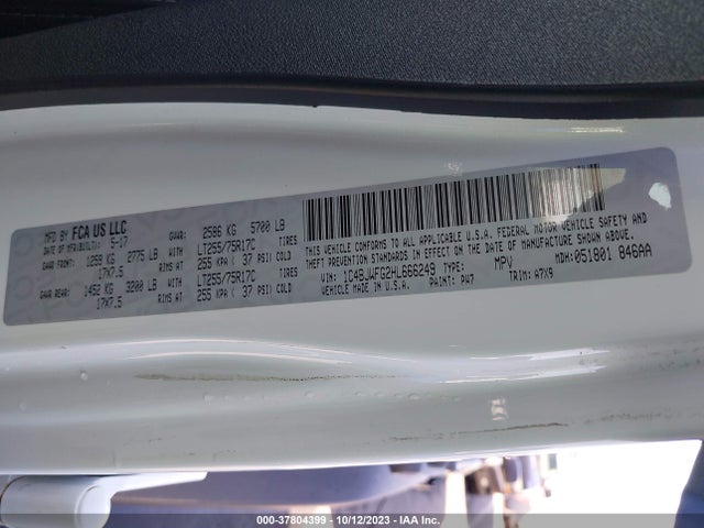 1C4BJWFG2HL666249 Jeep Wrangler Unlimited Rubicon
