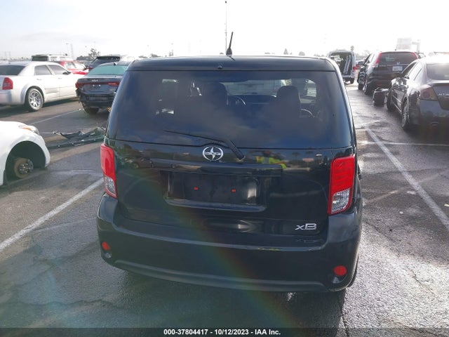 Scion XB 2014 JTLZE4FEXEJ050963 Image 17