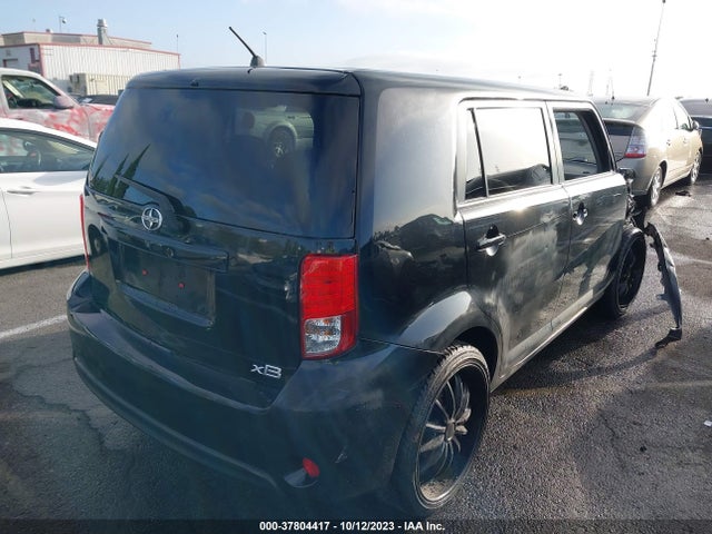Scion XB 2014 JTLZE4FEXEJ050963 Image 4