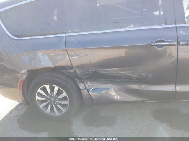 2C4RC1L7XMR596484 Chrysler Pacifica Hybrid Touring L