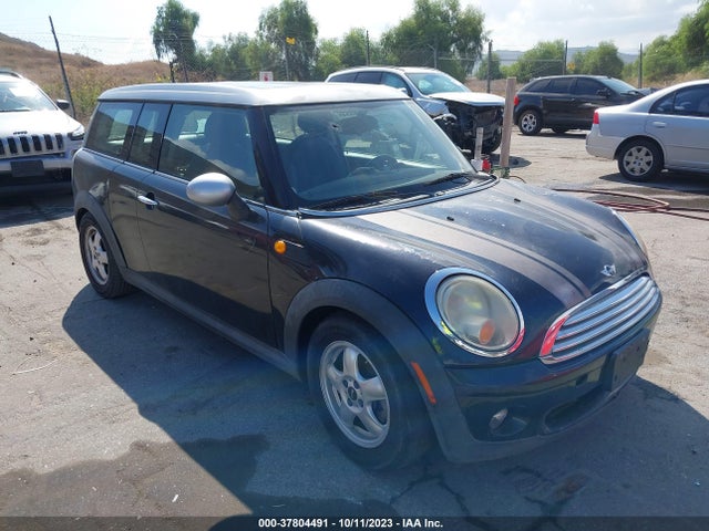 2008 MINI COOPER CLUBMAN WMWML33518TN67746 Photo 0