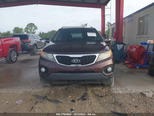 2012 KIA SORENTO LX VIN: 5XYKT3A65CG222049