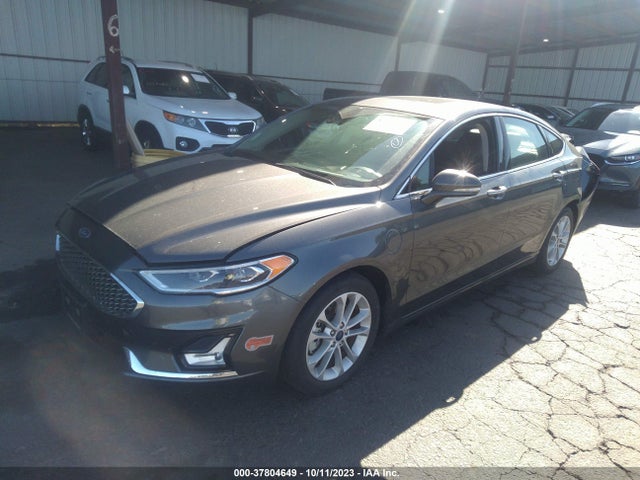 Ford Fusion Energi Titanium 2019 3FA6P0SU7KR286928 Image 2