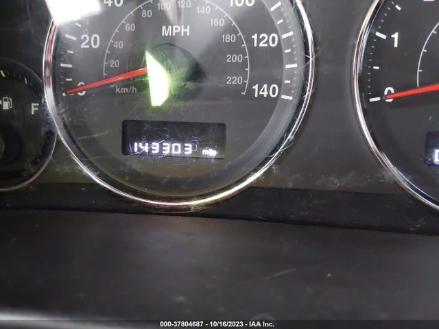 2010 JEEP COMMANDER SPORT VIN: 1J4RG4GKXAC112848