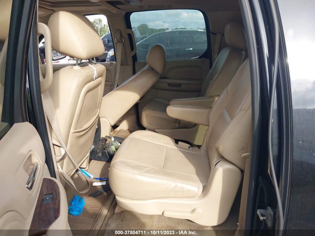 2012 CADILLAC ESCALADE ESV LUXURY VIN: 1GYS4HEF9CR121614