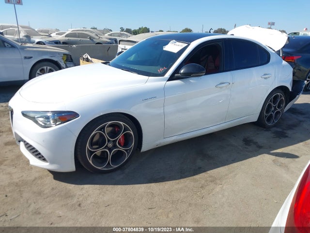 ZARFAMBN7N7664551 Alfa Romeo Giulia Veloce Ti Rwd