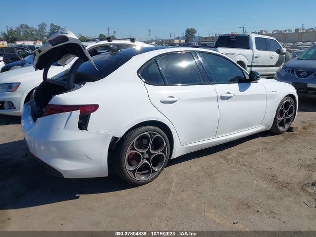ZARFAMBN7N7664551 Alfa Romeo Giulia Veloce Ti Rwd