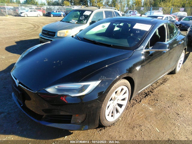 5YJSA1E11GF176239 Tesla Model S 70 Kwh