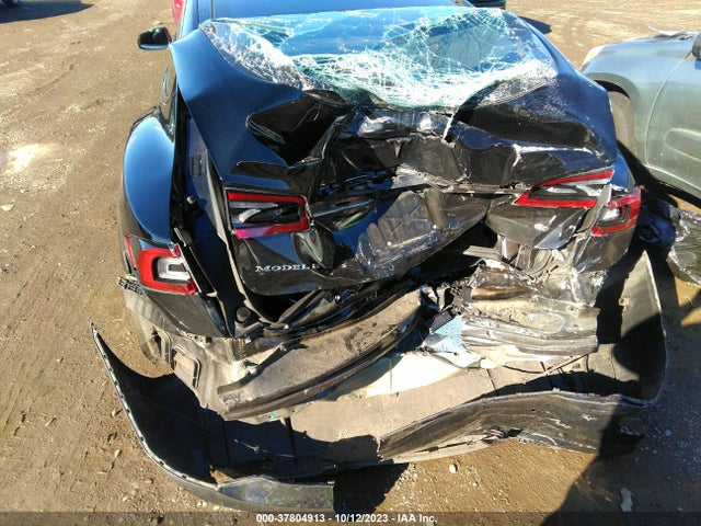 5YJSA1E11GF176239 Tesla Model S 70 Kwh
