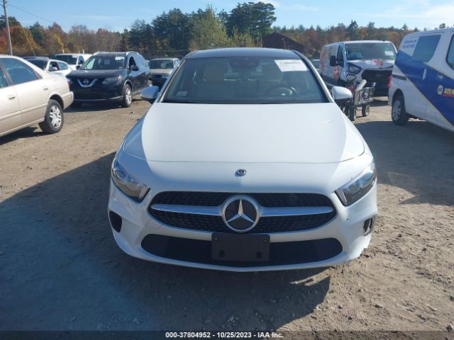 W1K3G4FB5LW043166 Mercedes-Benz A-class A 220