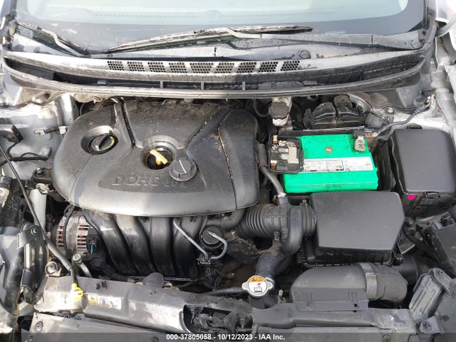 2016 HYUNDAI ELANTRA SE VIN: 5NPDH4AE7GH709078