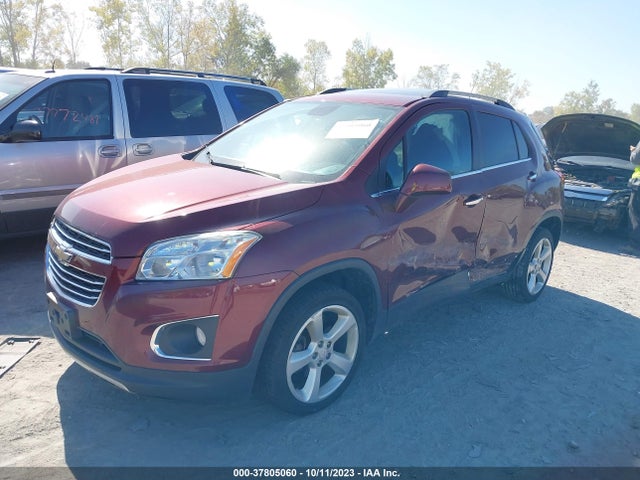 Chevrolet TRAX LTZ 2016 3GNCJRSB3GL222422 Image 2