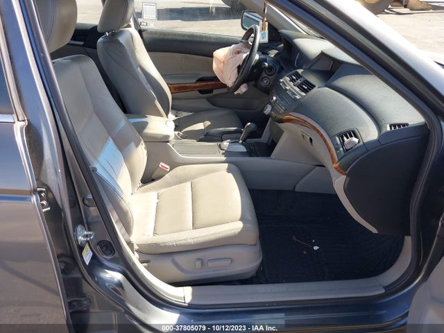 2011 HONDA ACCORD SDN EX-L VIN: 1HGCP3F80BA006841