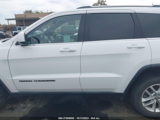 1C4RJFAGXHC867063 Jeep Grand Cherokee Laredo