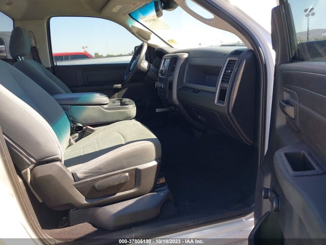 3C6JR6AG2KG501020 RAM 1500 Classic Tradesman