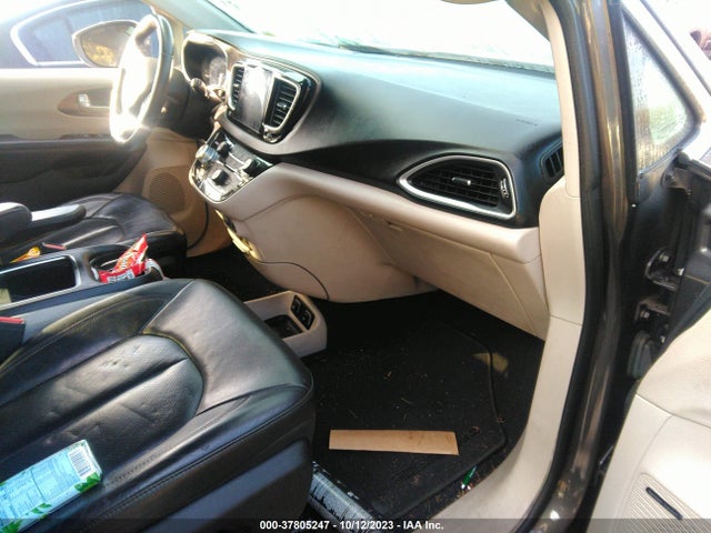 2C4RC1EG0HR693860 Chrysler Pacifica Touring-l Plus