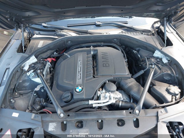 BMW 740I 2015 WBAYA6C5XFGK16297 Image 10