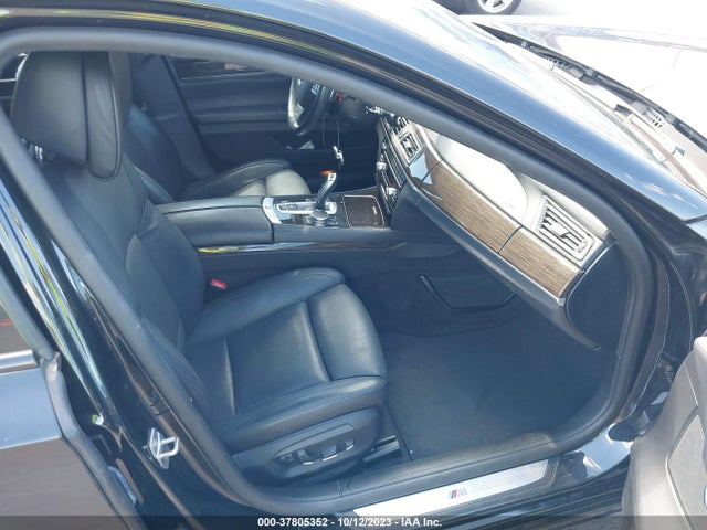 BMW 740I 2015 WBAYA6C5XFGK16297 Image 5