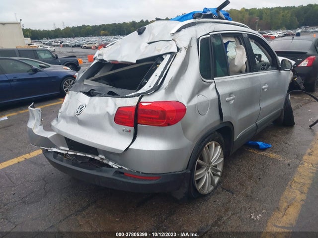 2016 VOLKSWAGEN TIGUAN SE VIN: WVGAV7AX8GW509914
