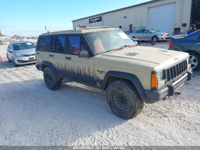 1988 JEEP CHEROKEE LAREDO VIN: 1JCMR7847JT164027
