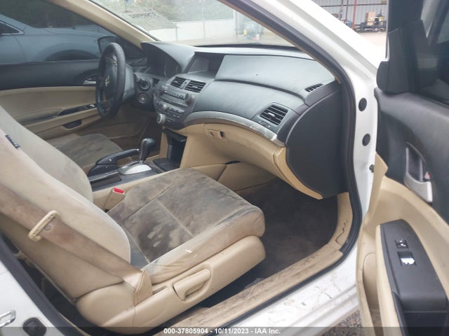 2011 HONDA ACCORD SDN LX VIN: 1HGCP2F36BA096043
