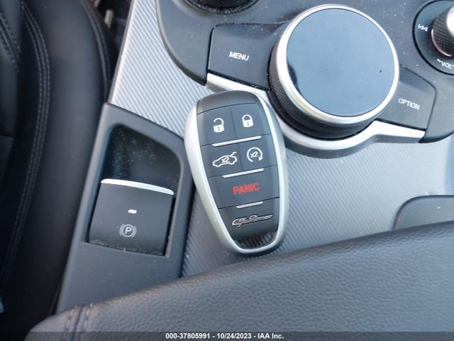 ZARFAEEN0H7549280 Alfa Romeo Giulia Ti Awd