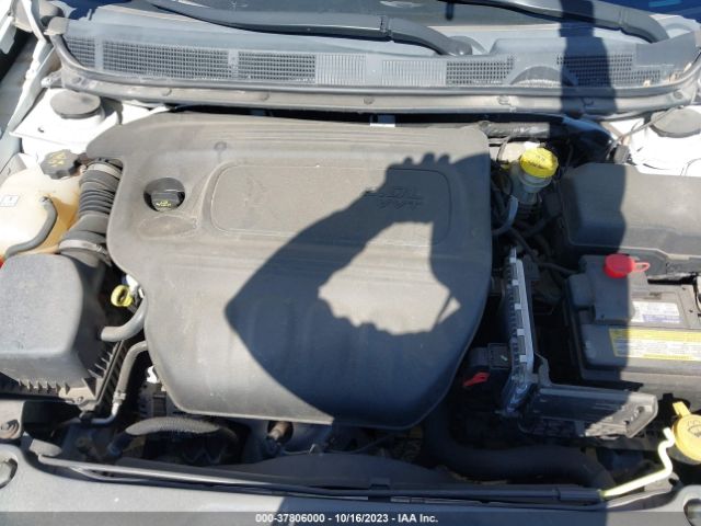 1C3CDFAA1GD564341 Dodge DART SE