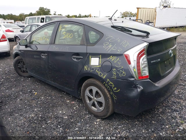 Toyota Prius Four/five/three/one/two 2014 JTDKN3DU6E1744938 Image 3