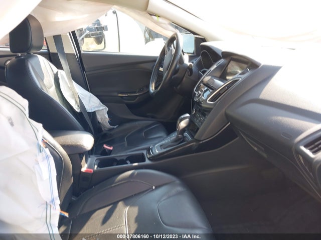 2017 FORD FOCUS TITANIUM VIN: 1FADP3J26HL339991