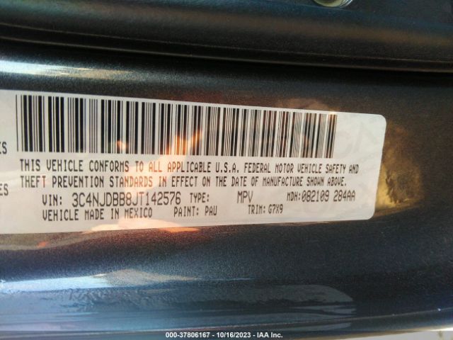 3C4NJDBB8JT142576 Jeep Compass Latitude
