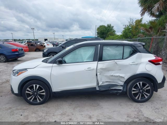 3N1CP5CUXKL471523 Nissan KICKS SV