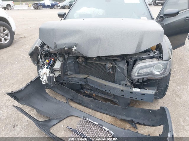 Chrysler 300 300s 2018 2C3CCABG7JH254942 Image 6