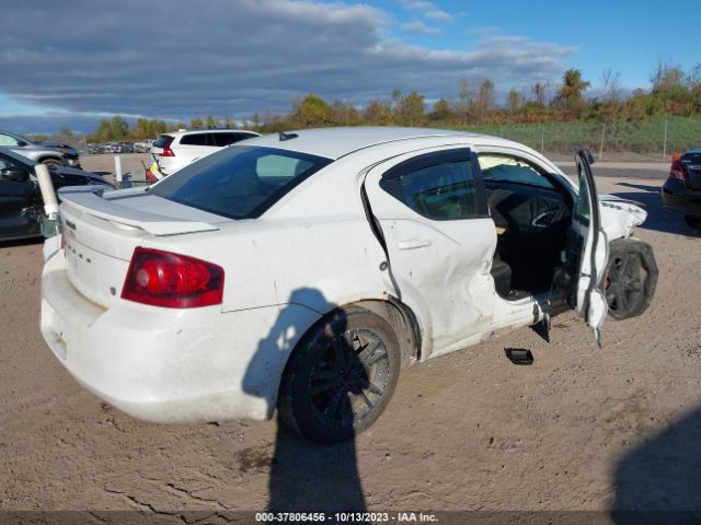 1C3CDZAB8EN166819 Dodge AVENGER SE