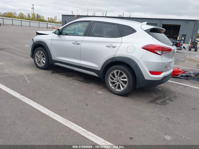 Hyundai Tucson Se Plus 2017 KM8J33A49HU558881 Image 3