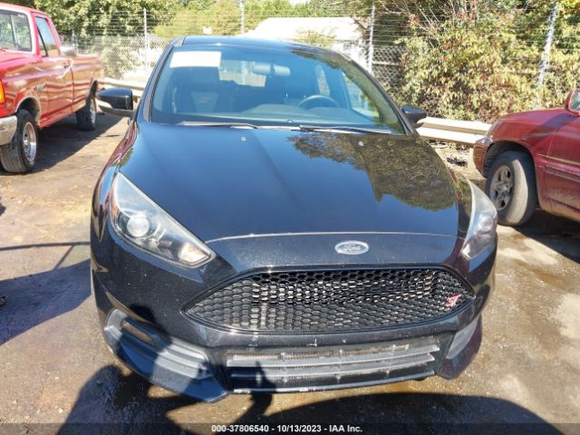 1FADP3L92GL223924 Ford FOCUS ST