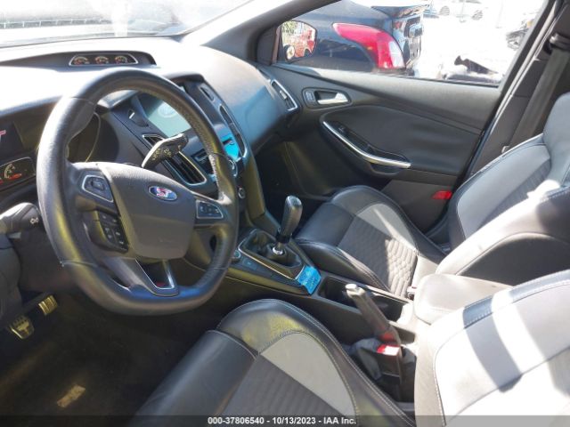 1FADP3L92GL223924 Ford FOCUS ST