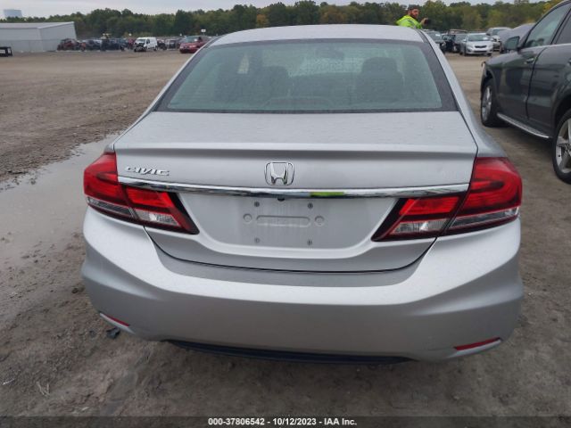 19XFB2F77FE047787 Honda Civic Sedan Se