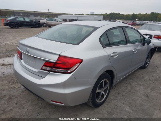 19XFB2F77FE047787 Honda Civic Sedan Se