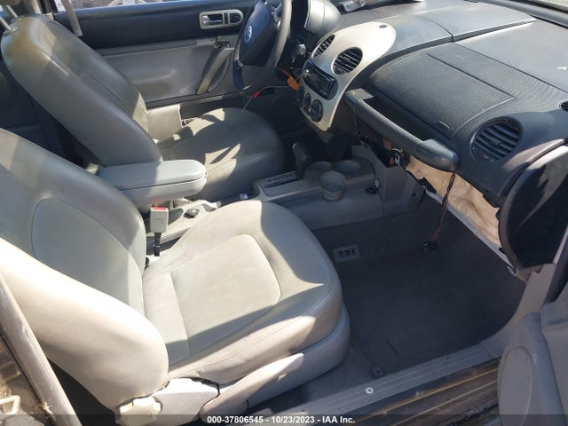 2001 VOLKSWAGEN NEW BEETLE GLS VIN: 3VWCC21C71M403025