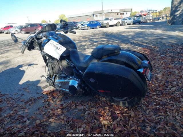 2018 HARLEY-DAVIDSON FLSB 1HD1YMJ65JC031847 Photo 2