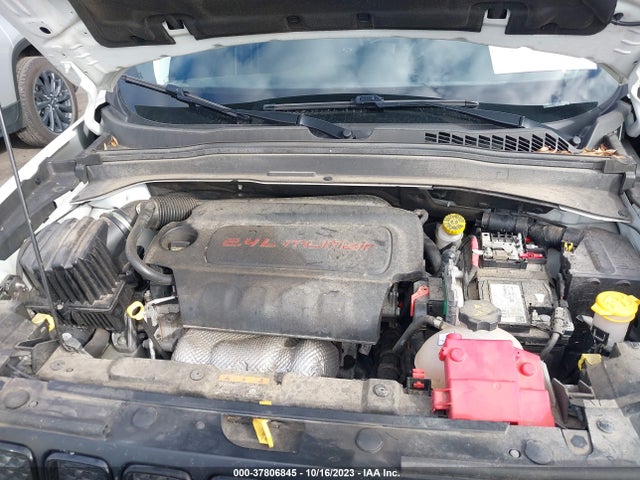 ZACNJBBB5LPL11545 Jeep Renegade Altitude