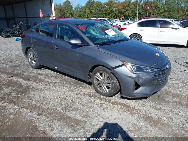 2019 HYUNDAI ELANTRA SEL VIN: 5NPD84LF4KH471866