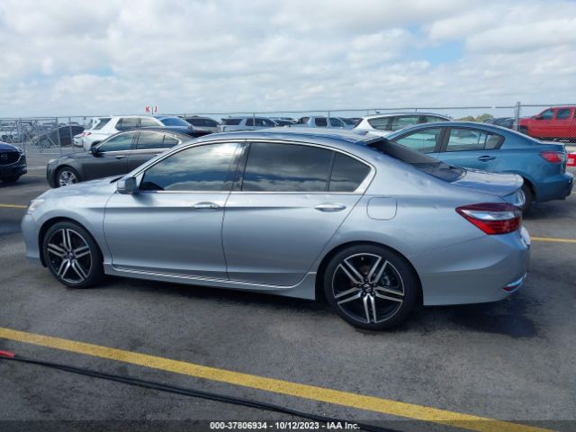 1HGCR3F92HA041005 Honda Accord Sedan Touring