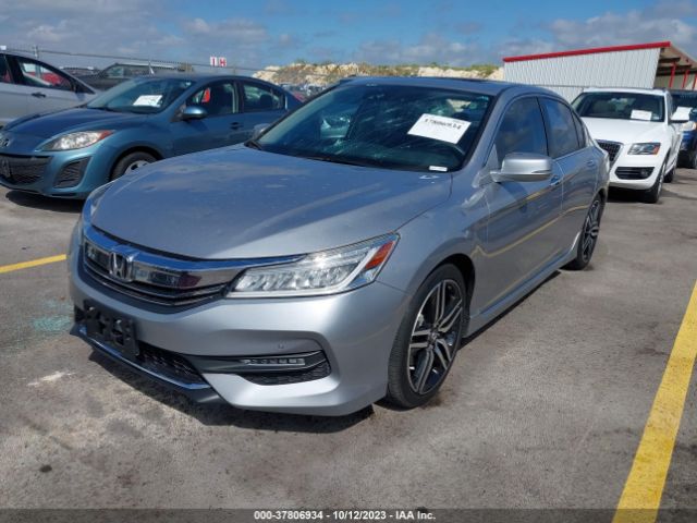 1HGCR3F92HA041005 Honda Accord Sedan Touring