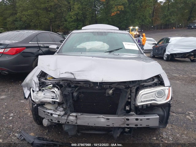 2C3CCAAG3EH378648 Chrysler 300