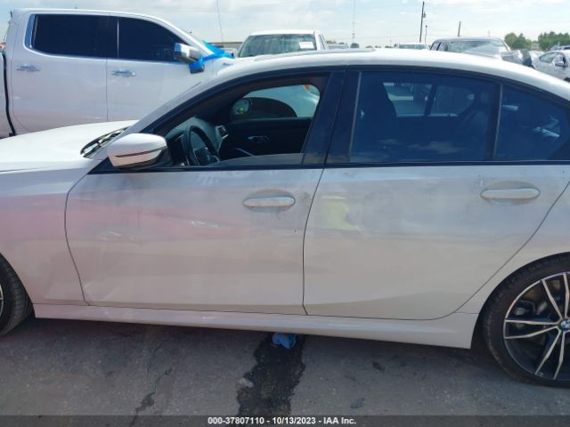 WBA5R1C50KAK07992 BMW 3 Series 330i