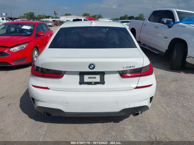 WBA5R1C50KAK07992 BMW 3 Series 330i