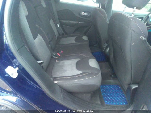 1C4PJLAB2GW230319 Jeep Cherokee Sport
