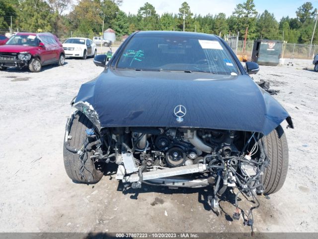 WDDUG8CB6FA118989 Mercedes-Benz S-class S 550